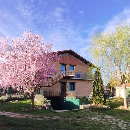 Albergue De Peregrinos Casa Flor Murias de Rechivaldo Buitenkant foto