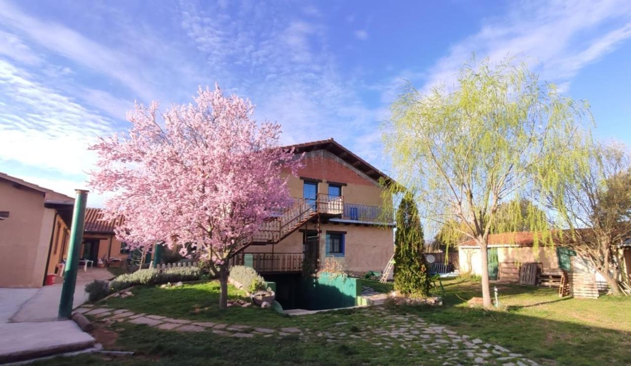 Albergue De Peregrinos Casa Flor Murias de Rechivaldo Buitenkant foto